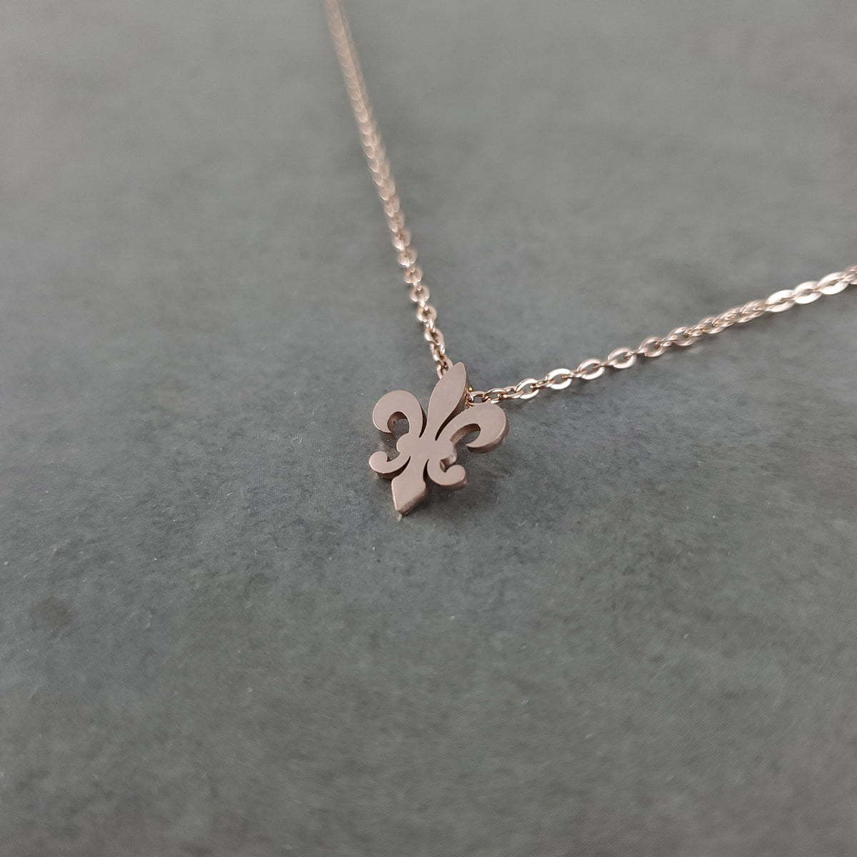 Rose gold fleur on sale de lis necklace